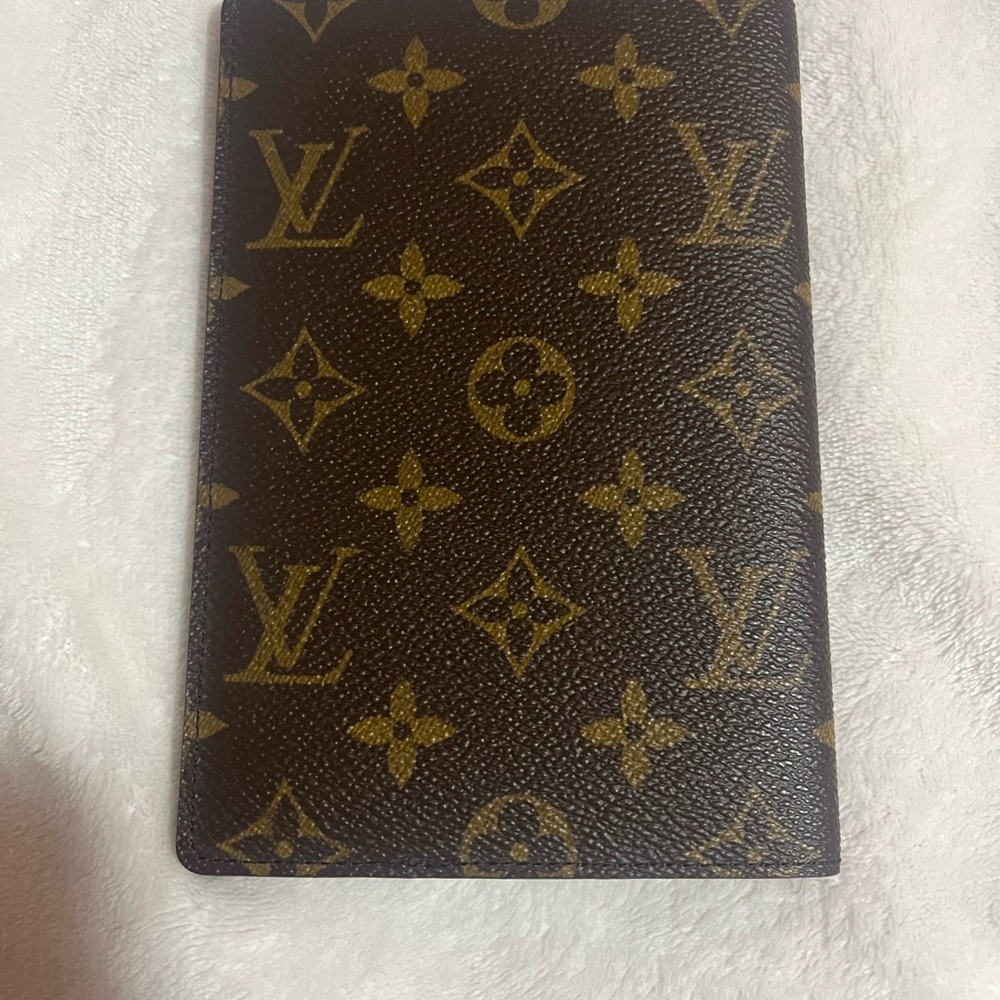Louis Vuitton agenda or passport wallet